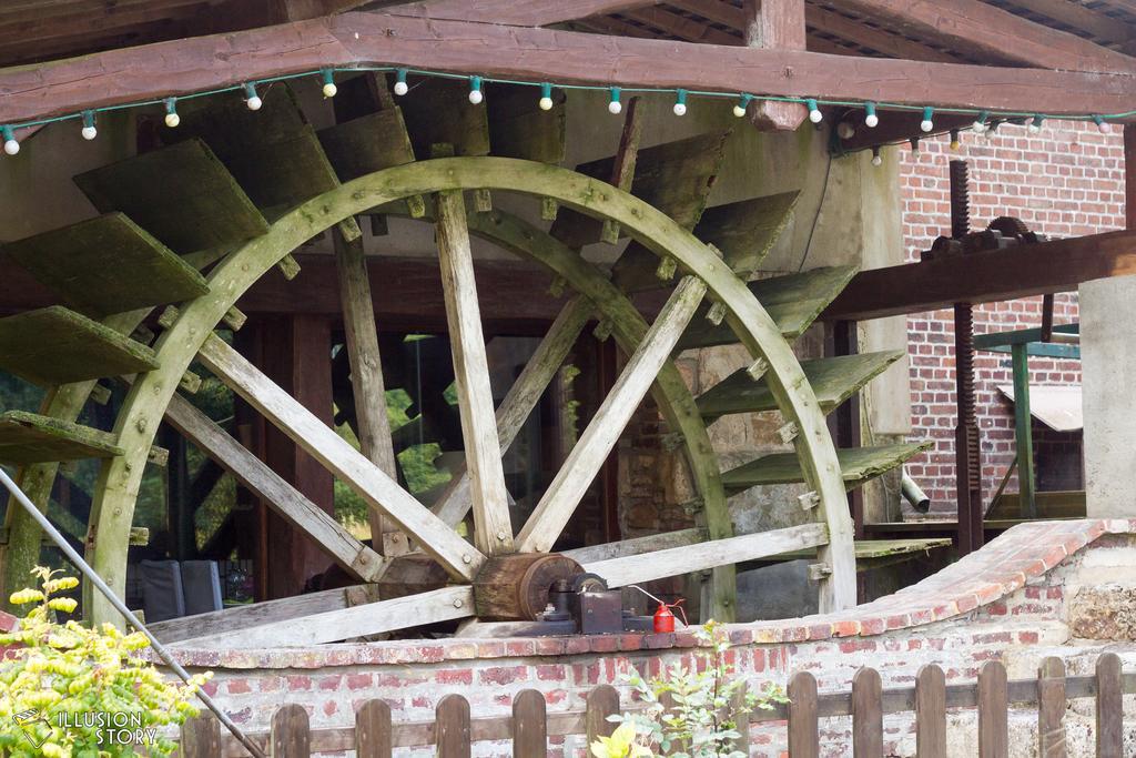 Logis Moulin Des Forges Hotel Saint-Omer-en-Chaussée Buitenkant foto