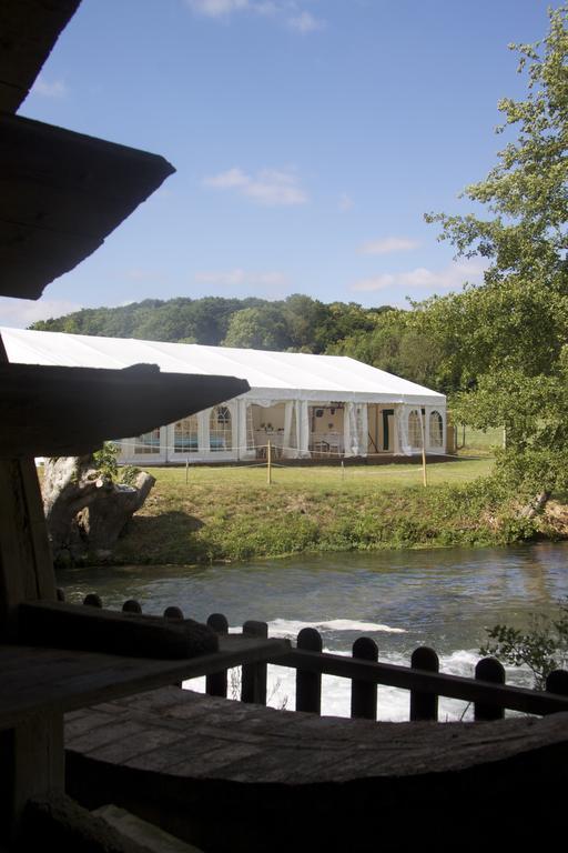 Logis Moulin Des Forges Hotel Saint-Omer-en-Chaussée Buitenkant foto
